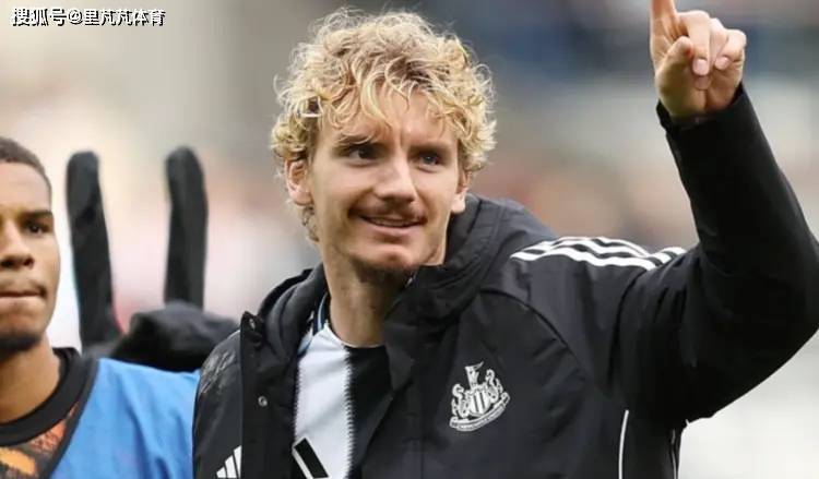 双输买卖?伊萨克1.45亿加盟利物浦无战功,纽卡买入几人也很一般